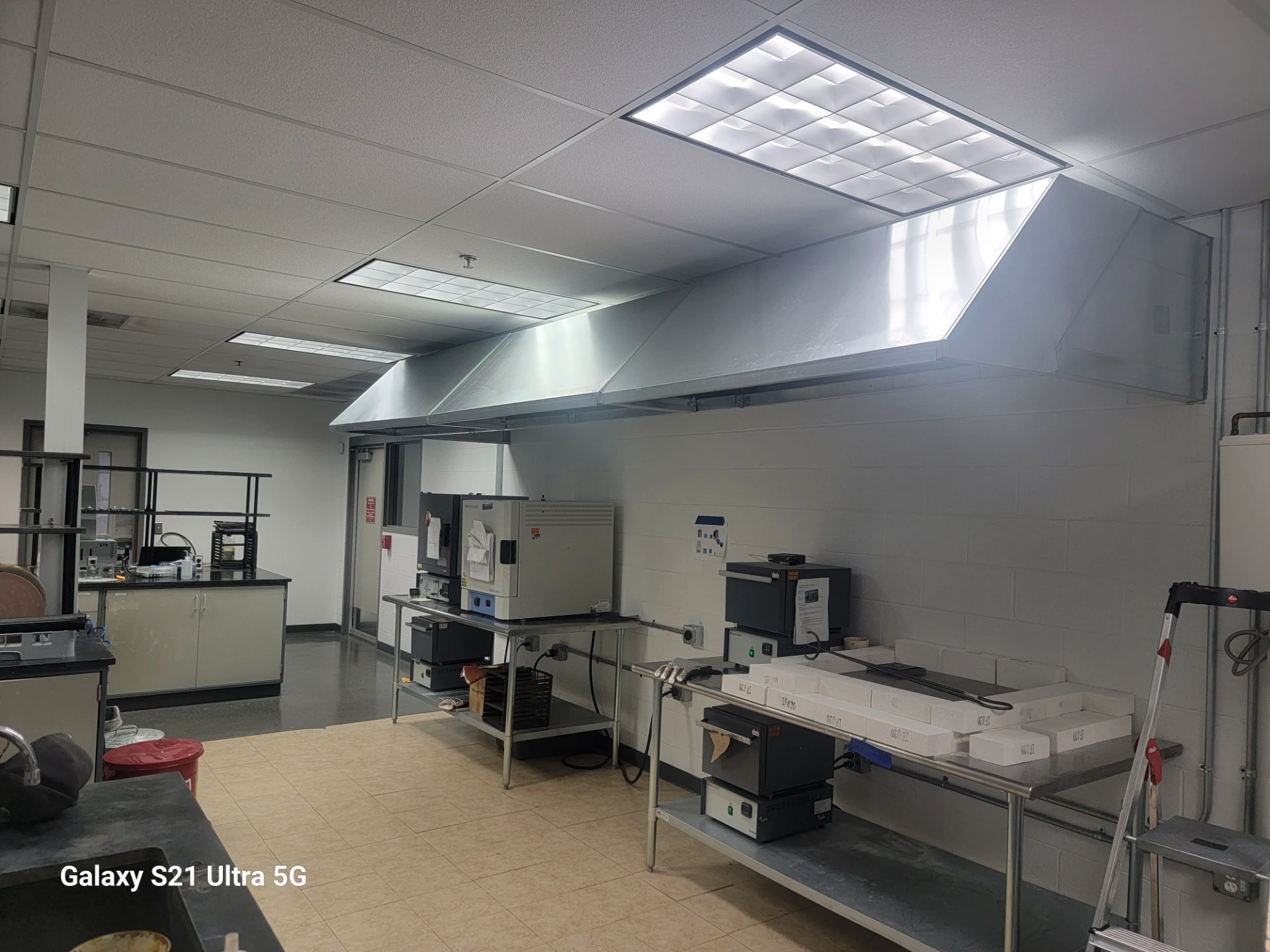 Commercial kitchen hvac ducting and exhaust hood system - Howell, MI