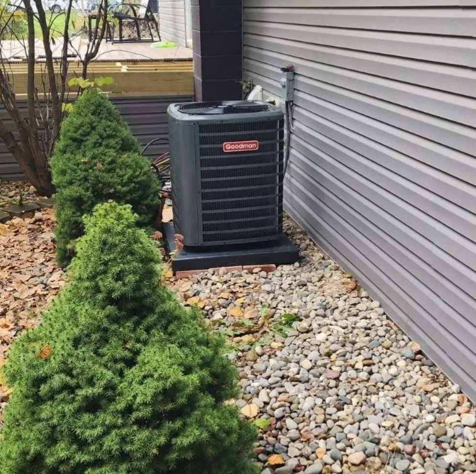 New Goodman AC condenser installed by Great Lakes Comfort at a Brighton, MI home