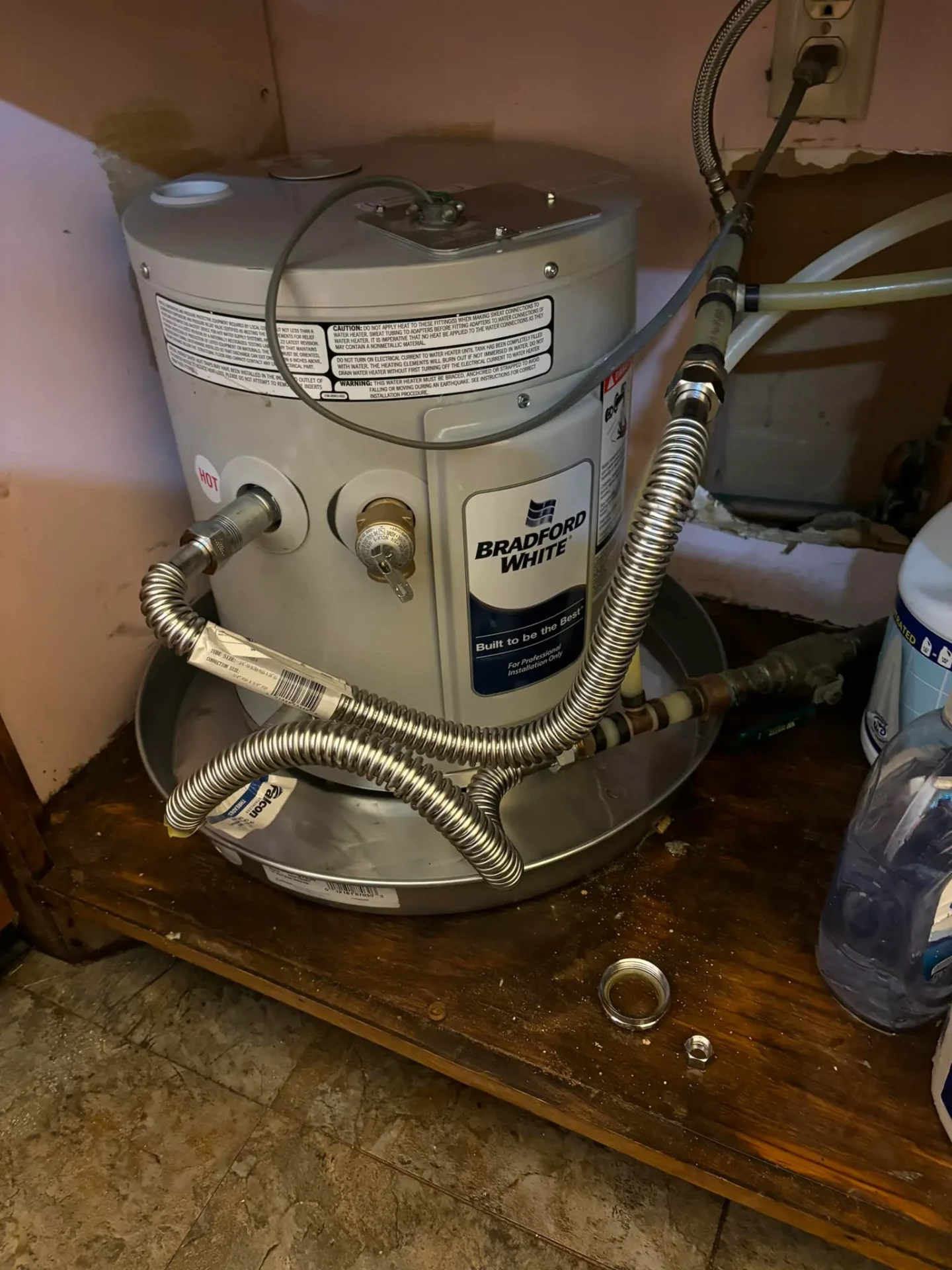 New Bradford White water heater installation by Great Lakes Comfort in Howell, MI